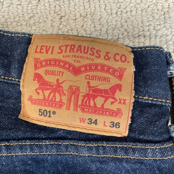 Levis 501 Men's Blue Jeans - Button Fly Straight Leg Denim - 34 X 36 Dark Wash - Picture 2 of 16